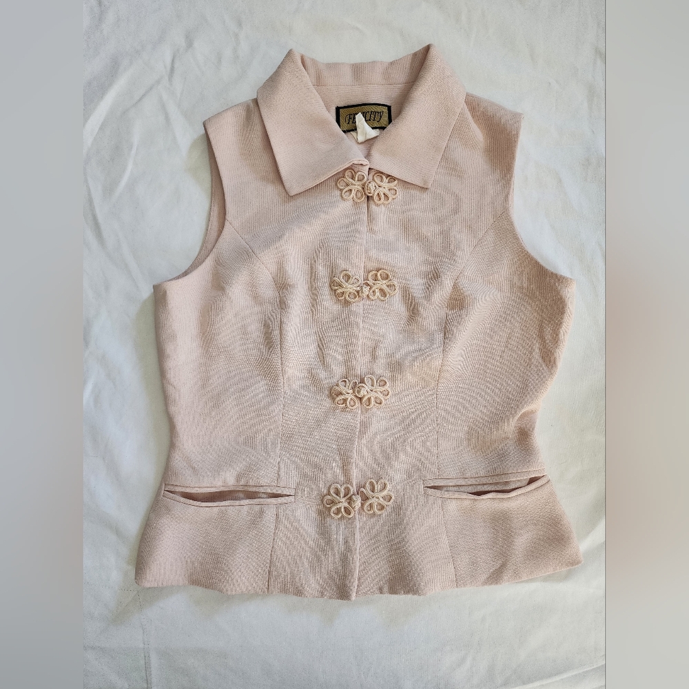 Vintage Blush Pink Sleeveless Button Front Vest (sz xsmall-small)